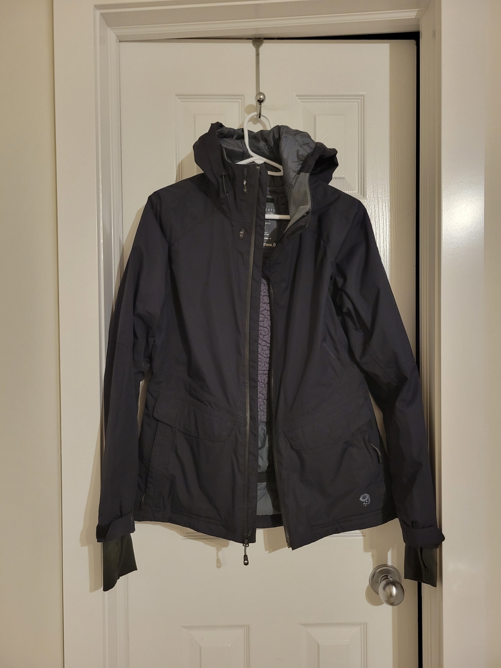 Mountain Hardwear Women's Black Hooded Ski Jacket - Size M